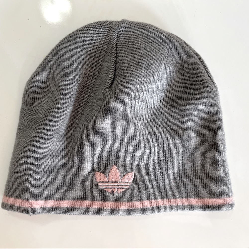 Adidas reversible beanie
